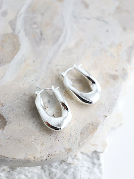 LEA WAVY Earrings in Sterling Silver Plated