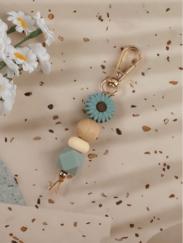 DAISY Keychain Charm - Brown