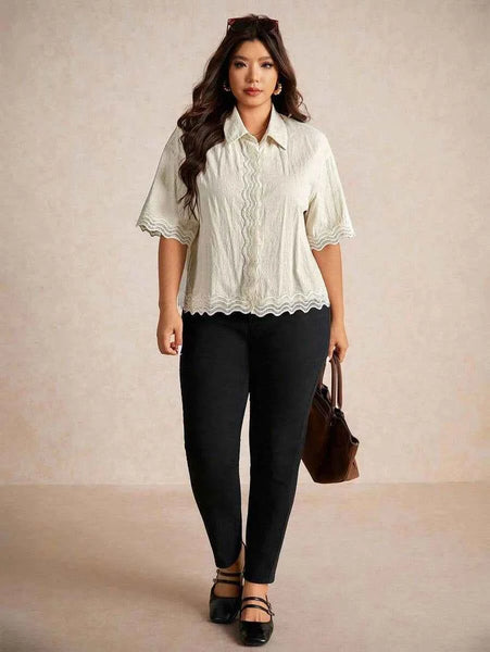 PLUS SIZE Yolanda Top