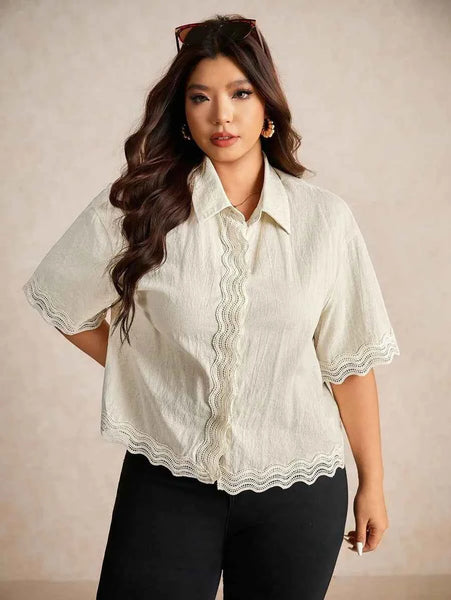 PLUS SIZE Yolanda Top
